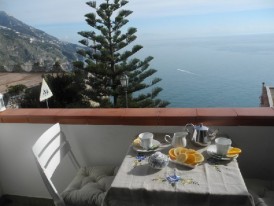 Amalfi coast villa for rent: Praiano